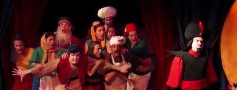 Untitled twisted cast